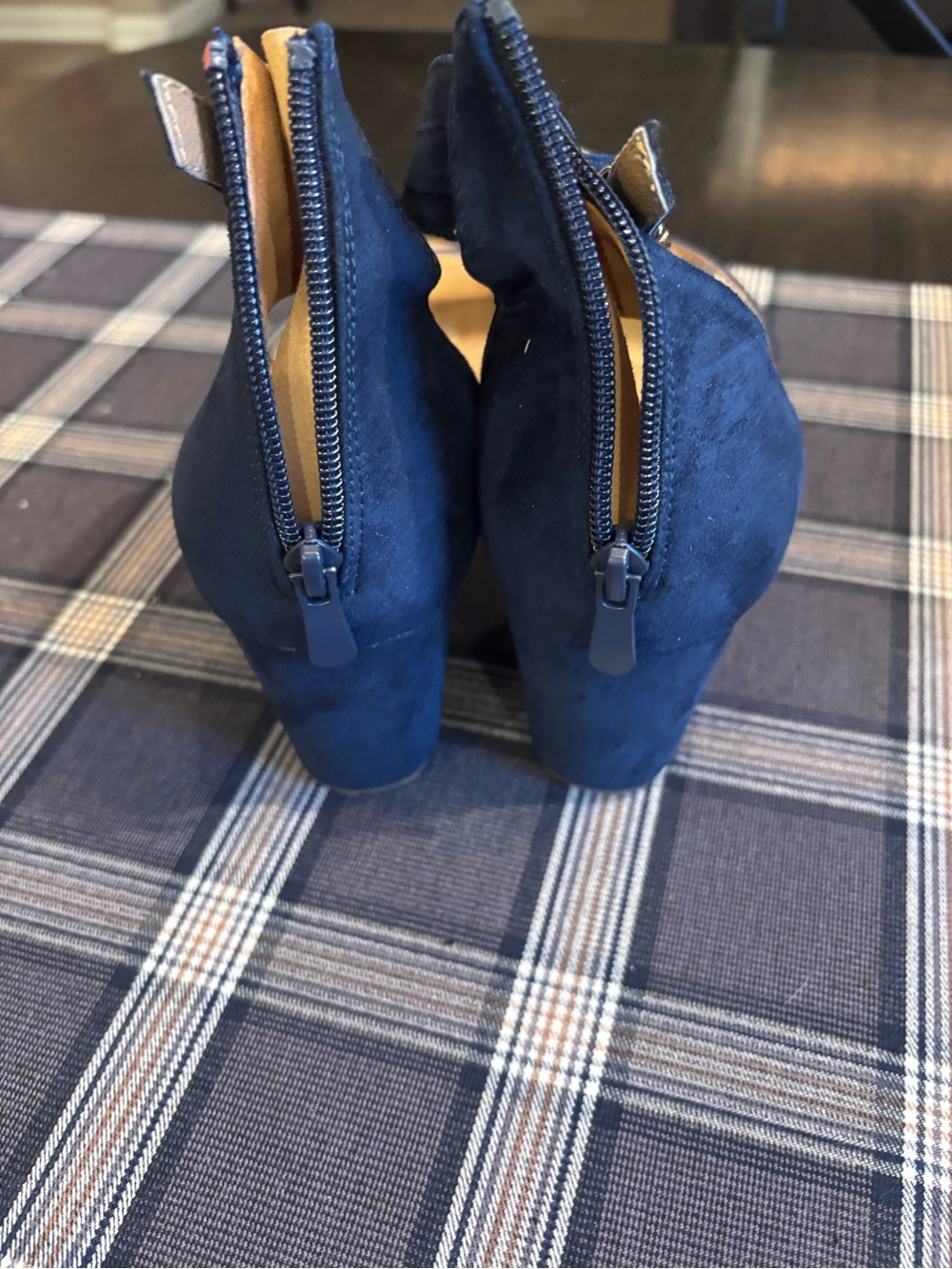 New Dream Paris “Navy Suede” Shoes - Picture 6 of 6